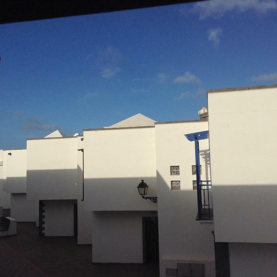 VillaAntonia private huge heated pool&super fast wifi Playa Blanca  Esterno foto
