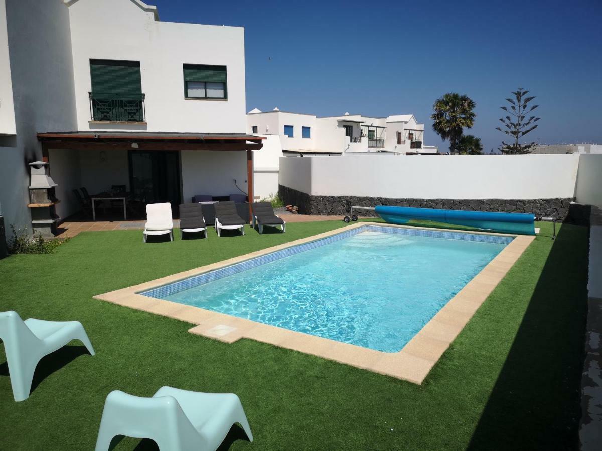 VillaAntonia private huge heated pool&super fast wifi Playa Blanca  Esterno foto